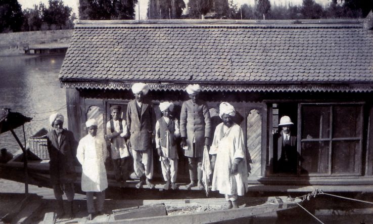 Great grandfather house boat 1