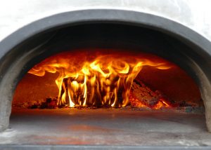 Wood-Fired @ The Club with Sunshine Pizza